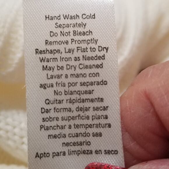 NWOT's -VENUS Cold Shoulder White Ribbed Knit Turtle Neck Black Trim; Size 2X - Picture 10 of 11